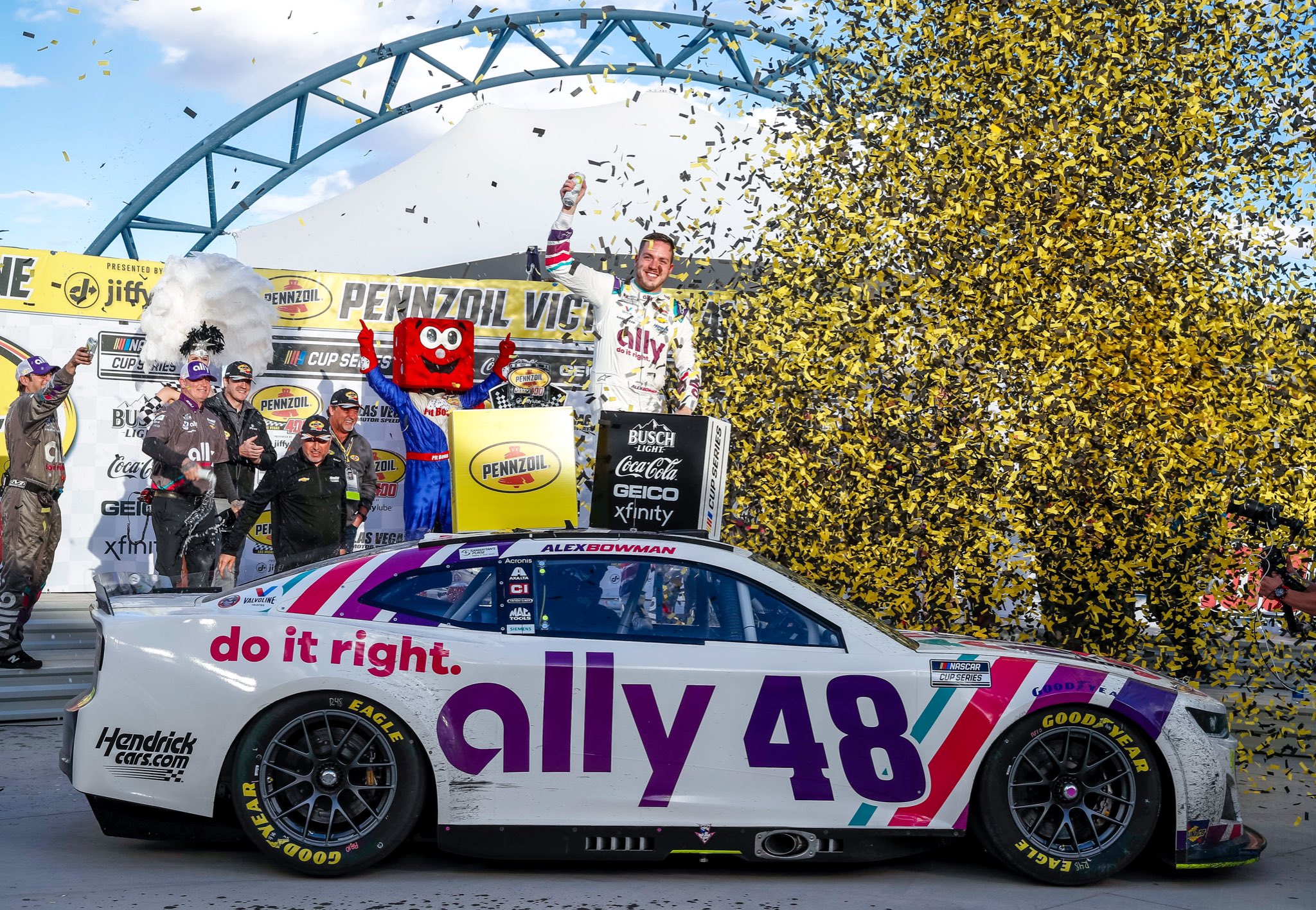 Cup Series Notable Drivers Statistics & Outlook: Las Vegas