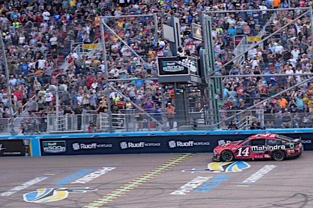 Cup Series Notable Drivers Statistics & Outlook: Phoenix