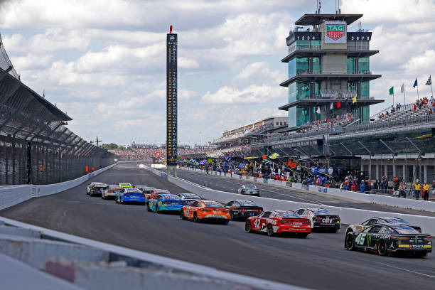 Verizon 200: 5 Drivers to Watch