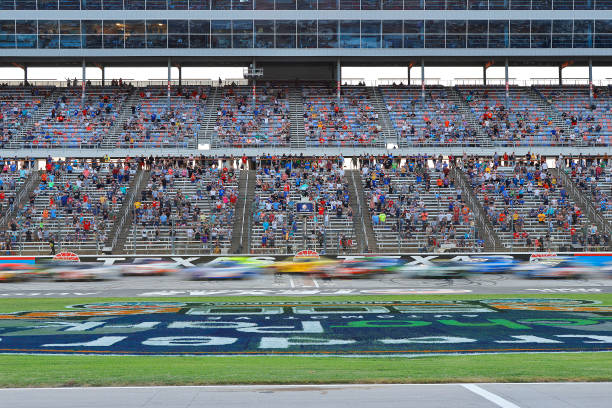 AutoTrader EchoPark Automotive 400: 5 Drivers to Watch
