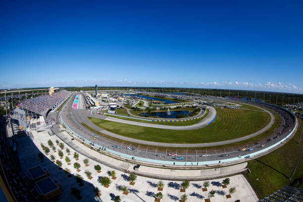 4EVER 400: 5 Drivers to Watch