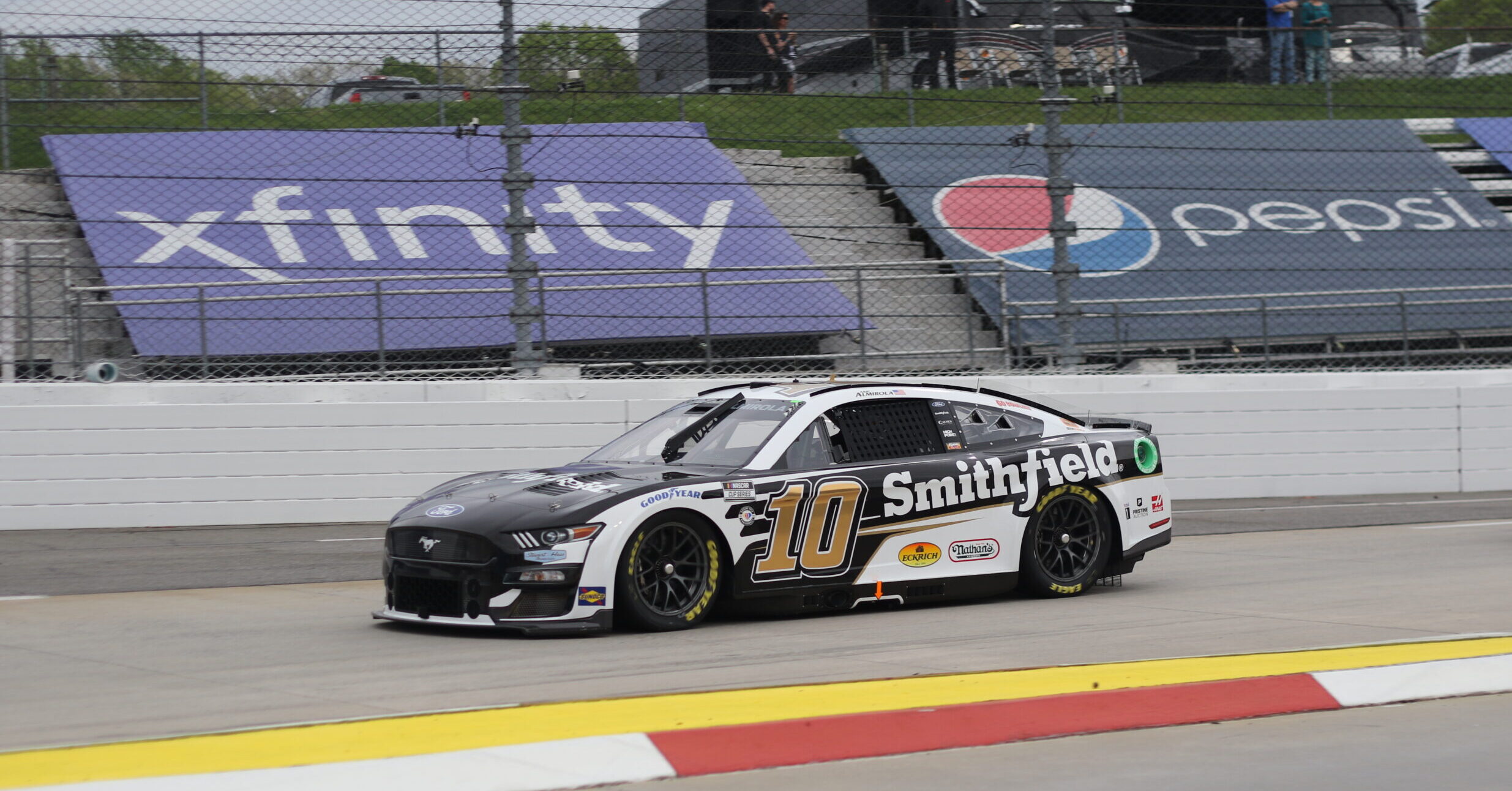 Aric Almirola driving during the 2023 Spring Martinsville weekend