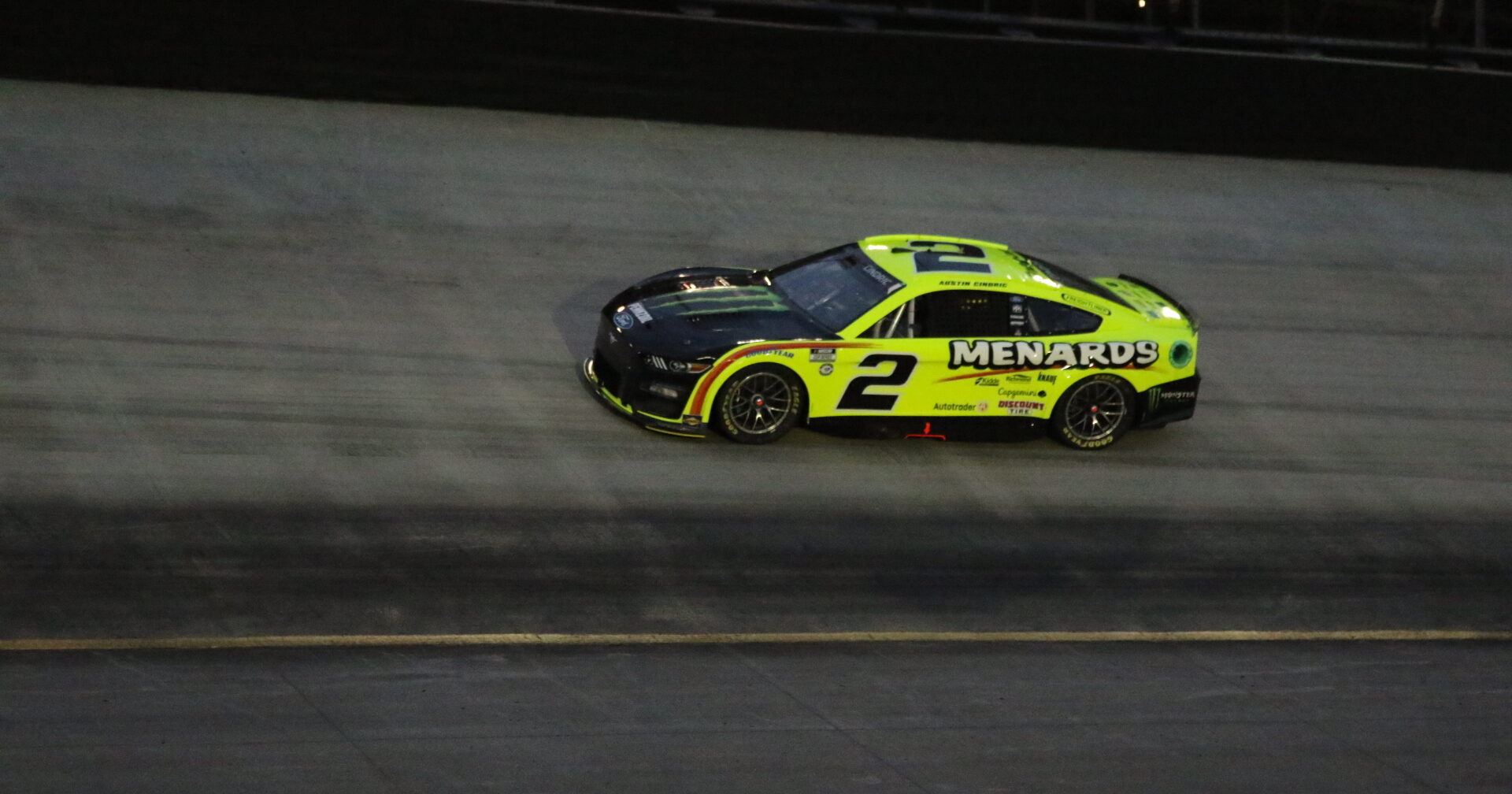 Austin Cindric running at Bristol 2023