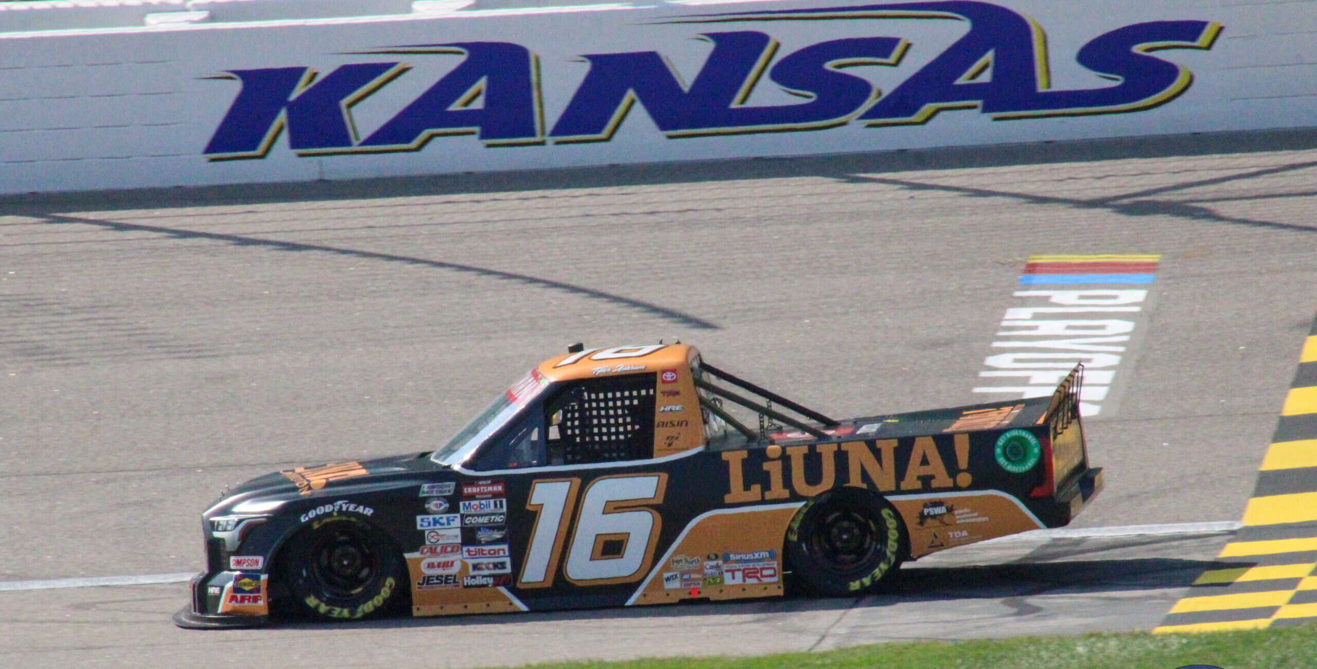 Tyler Ankrum during his qualifying lap for the 2023 Fall Truck race at Kansas