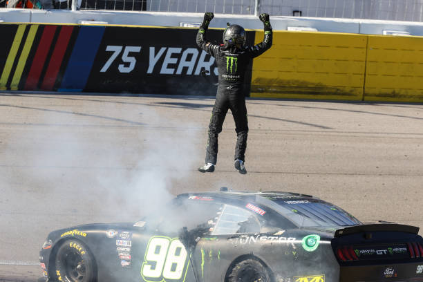 Season in Review SHR Xfinity - Riley Herbst