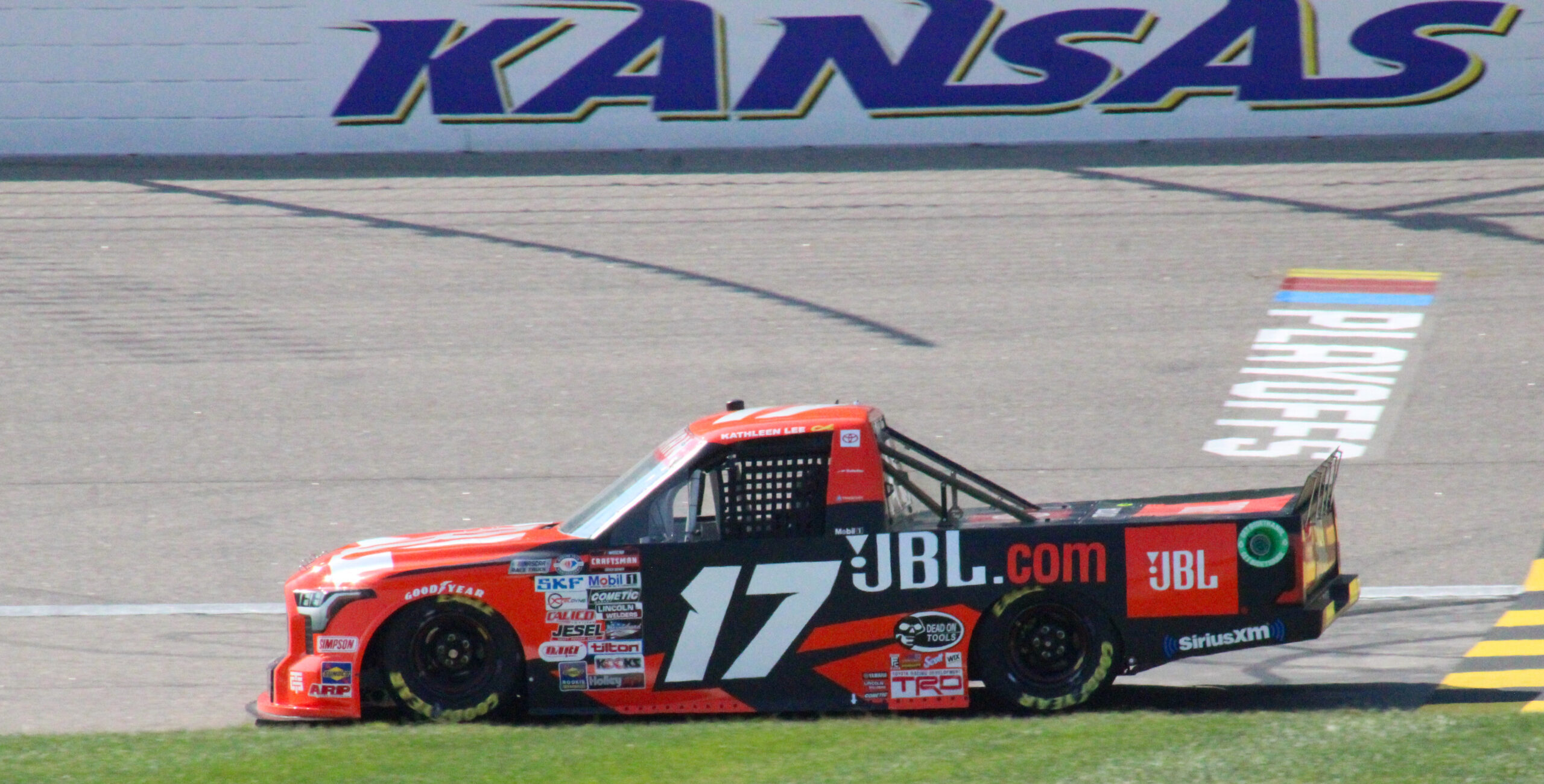 Taylor Gray making his qualifying attempt for the 2023 Fall Kansas race