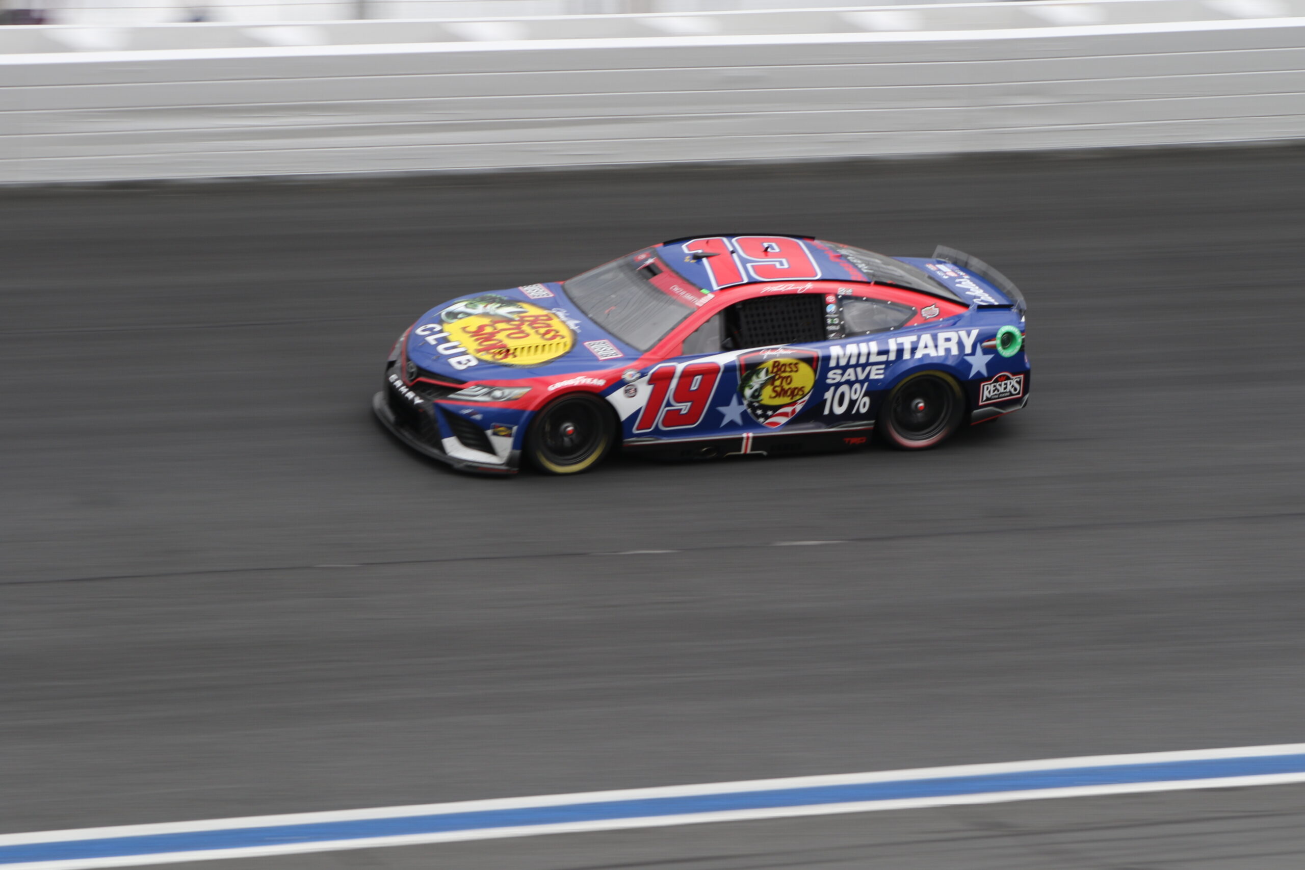 Days to Daytona: #19 Joe Gibbs Racing - Car