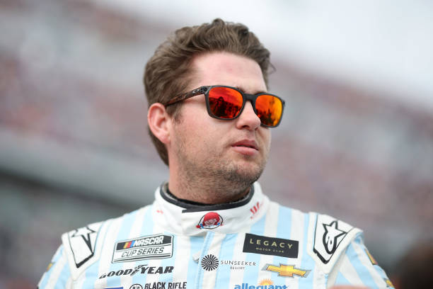 Days to Daytona: #10 Stewart-Haas - Noah Gragson