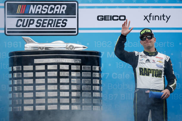 Days to Daytona: #24 Hendrick Motorsports