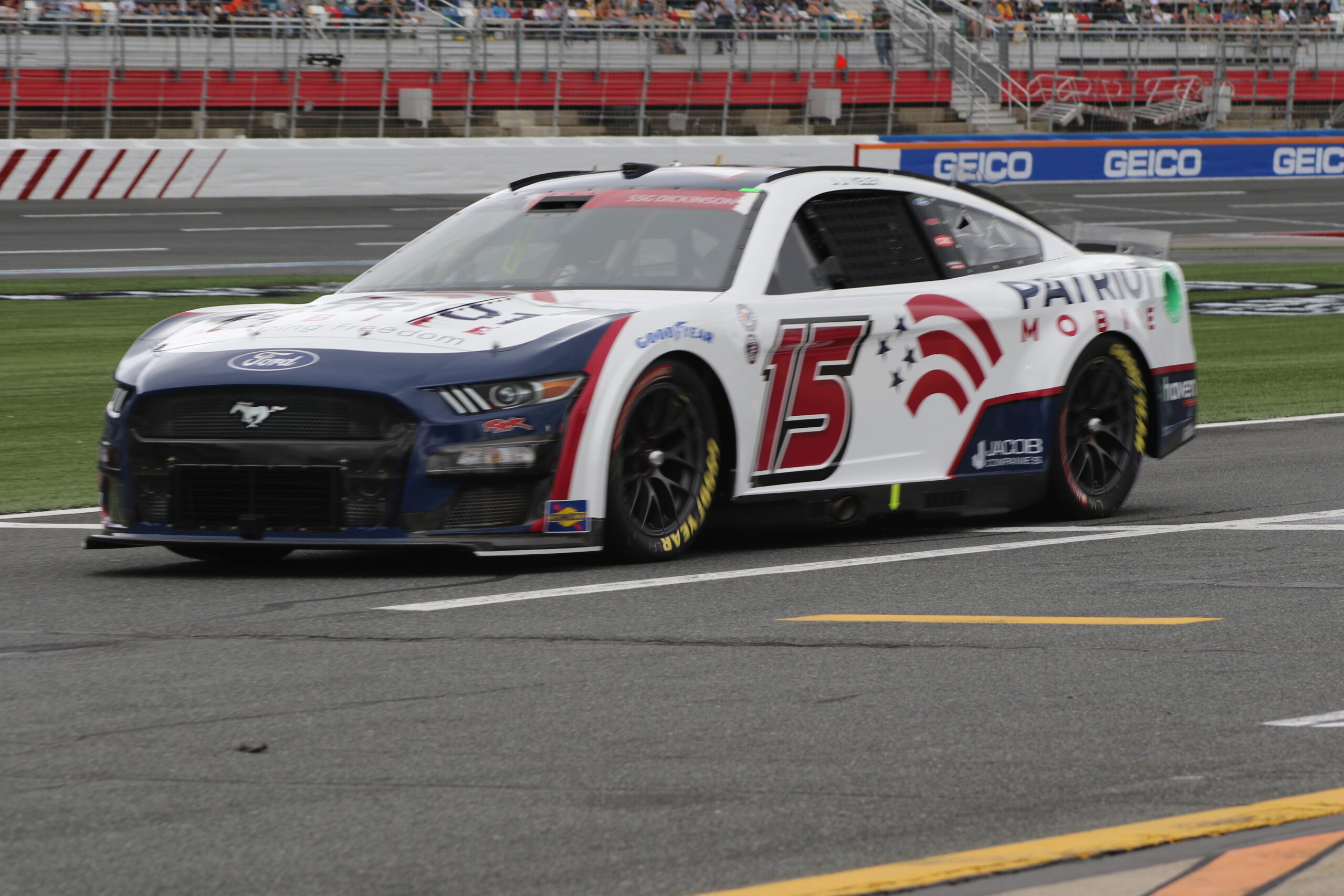 Days to Daytona: #15 Rick Ware Racing Car