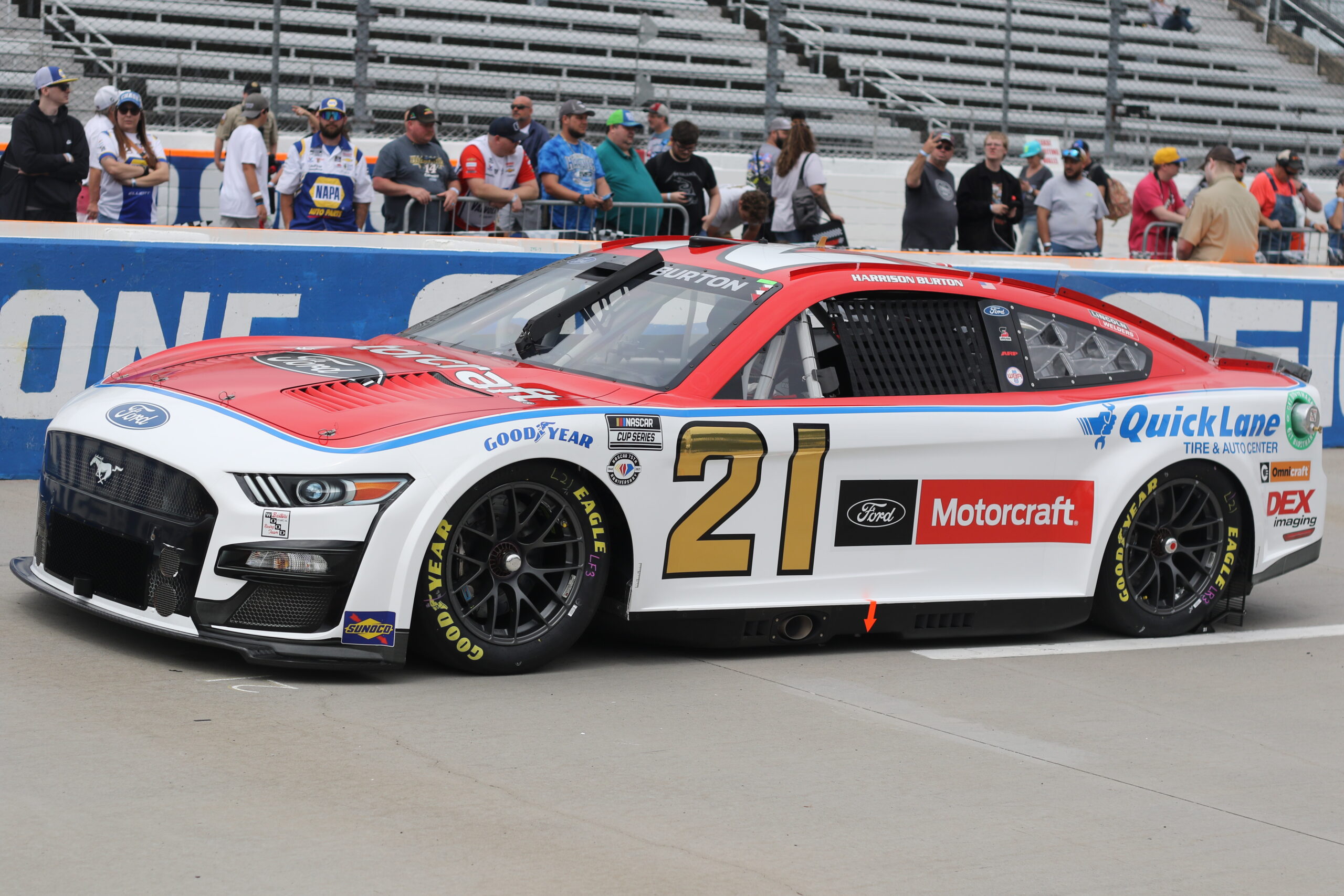 Days to Daytona: #21 Wood Brothers Car