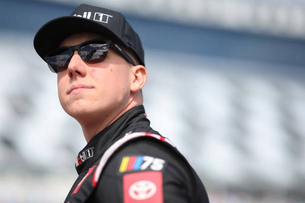 Days to Daytona: #42 Legacy Motor Club - John Hunter Nemechek