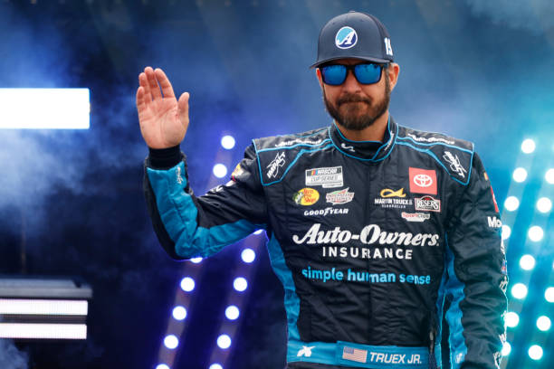 Predictions: Spring Martinsville - Martin Truex Jr