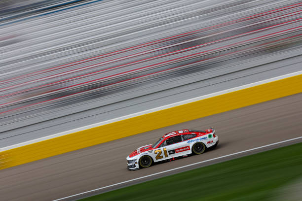 Cup Series Hot Seat - 21 Car