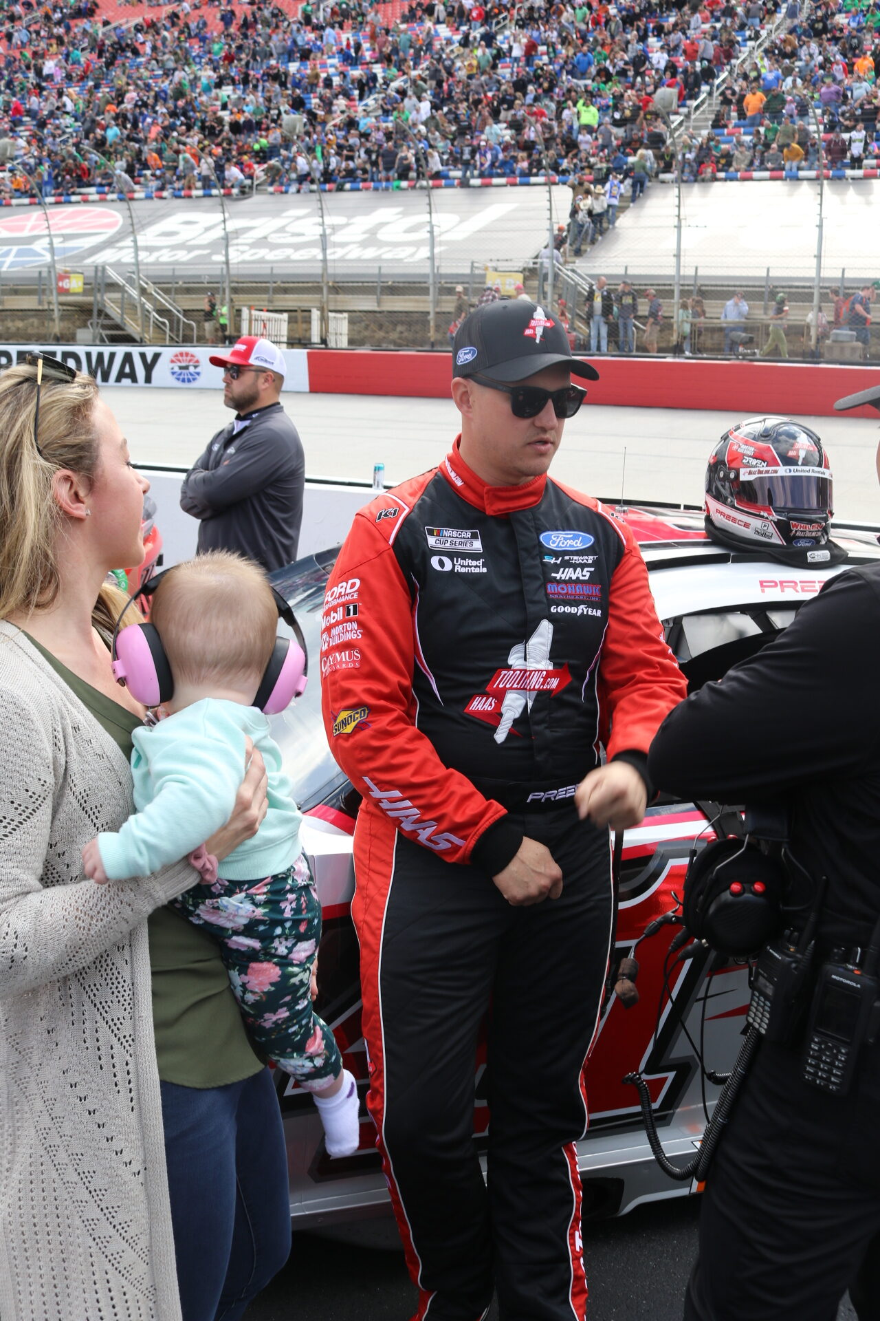 Stewart-Haas Shutting Down