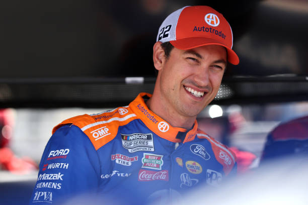 Predictions: Iowa - Logano