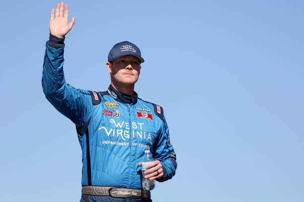 Predictions: Elko - Rose