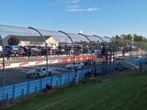 Watkins Glen - SVG v Buescher