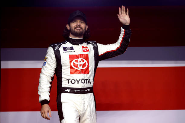 Predictions: Playoff Atlanta - Truex