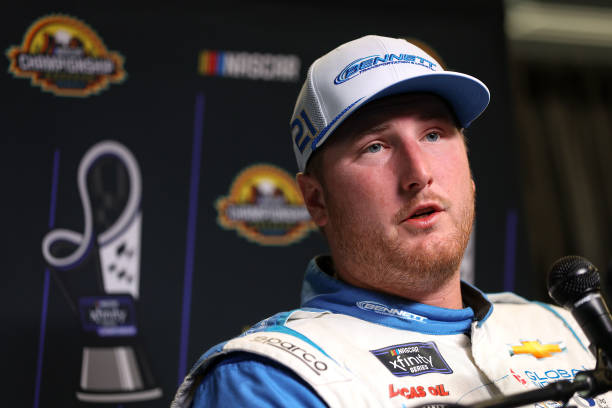 Predictions: Championship Weekend - Hill