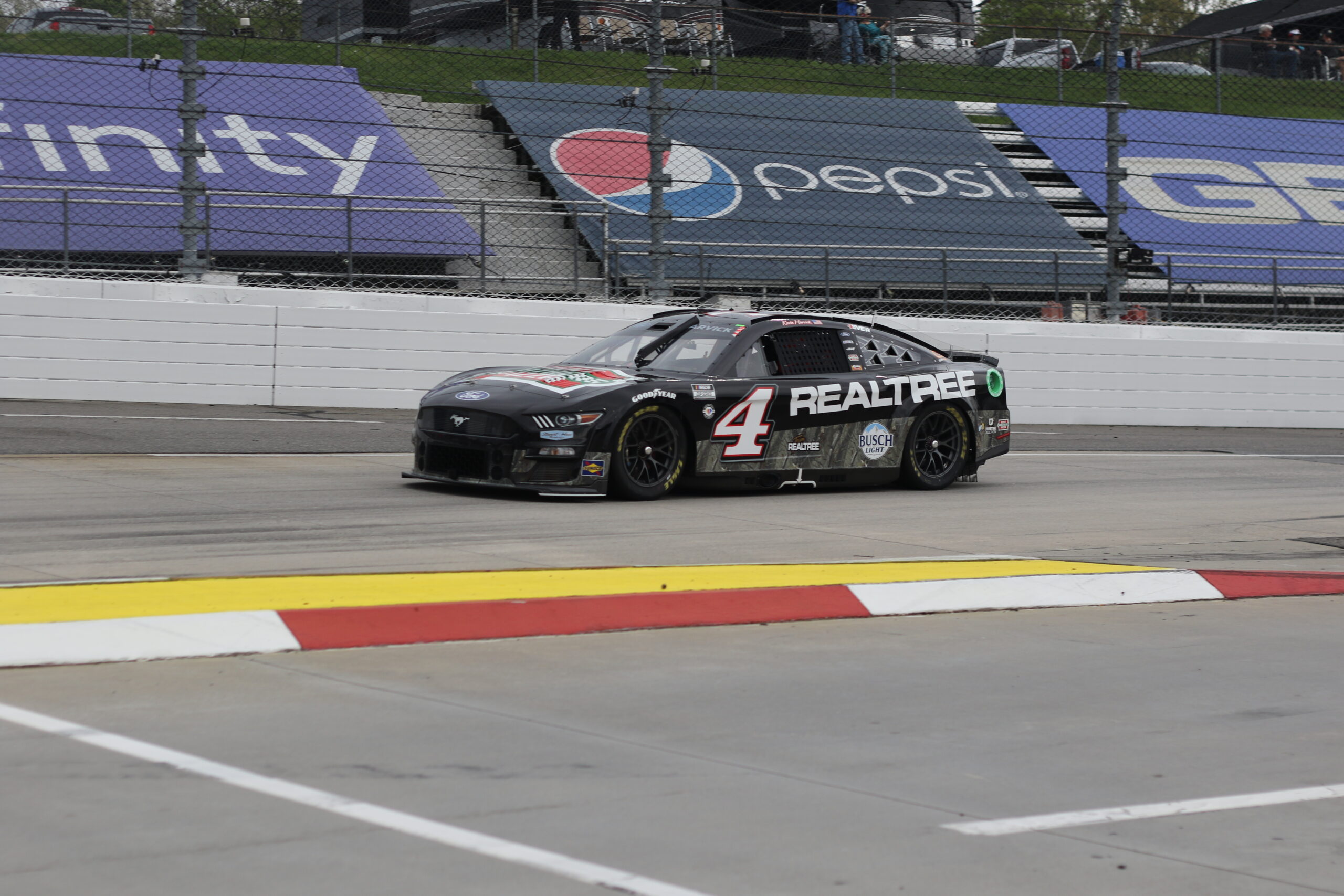 Gragson Driving the #4