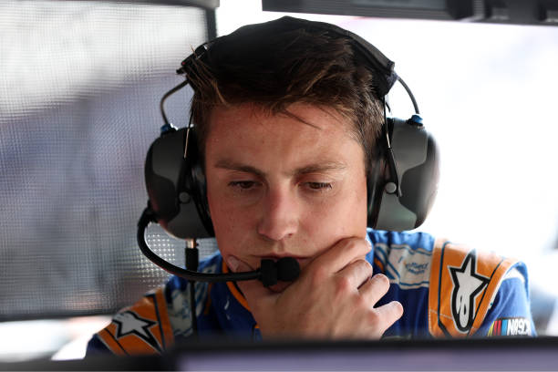 Front Row Motorsports #38 - Smith