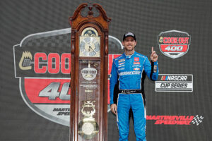 Martinsville Weekend - Hamlin Wins