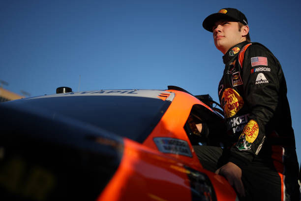 Watch: Spring Las Vegas - Kvapil