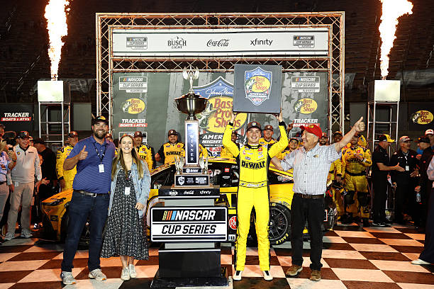 2026 Season Preview: Joe Gibbs Racing - Bell