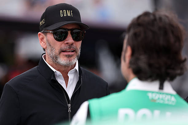 Kyle Busch - Legacy Motor Club